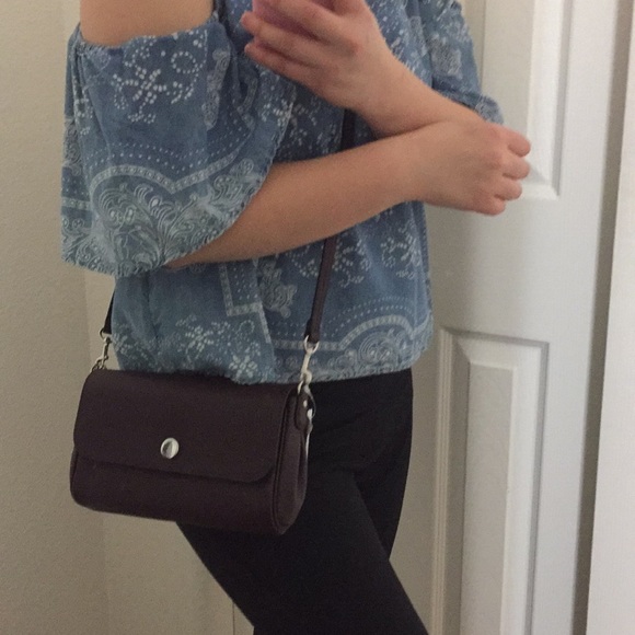 New Coach reversible leather clutch/crossbody bag - Picture 3 of 8